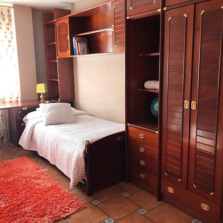 Apartamento Con Amplia Terraza Cerca Del Hospital Clinico Santiago de Compostela Exteriér fotografie